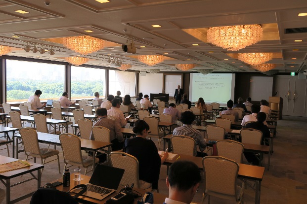 【第1部】10：00～11:00 テーマ：「通販で売れる商品ってなに？」