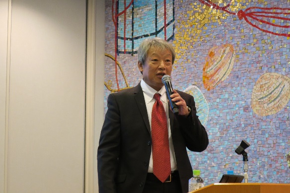 【第1部】11：00～12:00(60分間)テーマ：「中小事業者が通販にトライし成功させるために」